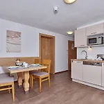 Lägenhet Gaestehaus Bergkristall