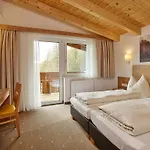 Gaestehaus Bergkristall Sölden