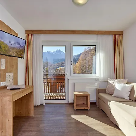 Апартаменты Gaestehaus Bergkristall *